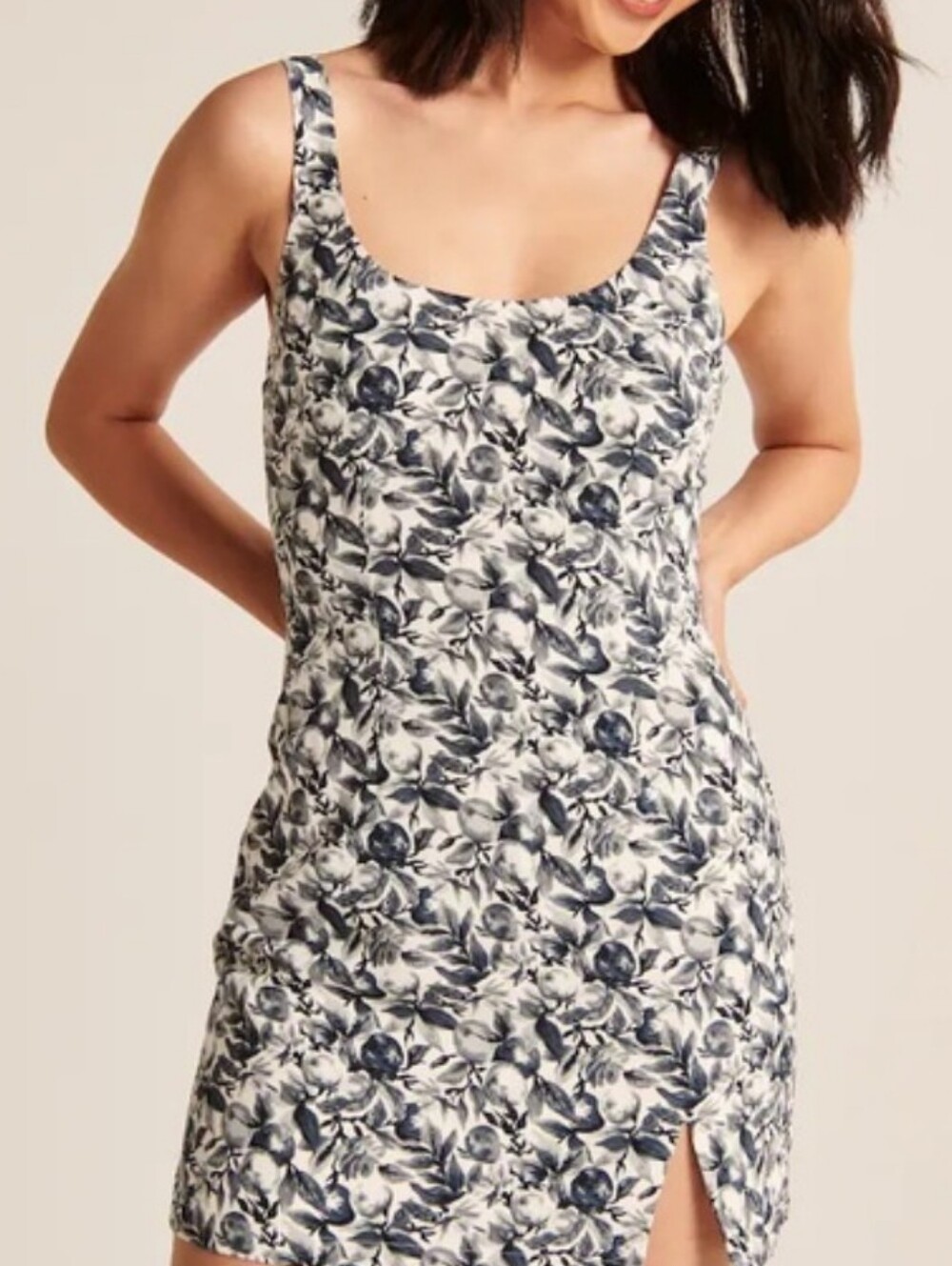 Abercrombie & Fitch - Floral Scoop Neck Slip Dress - White & Navy - Size M